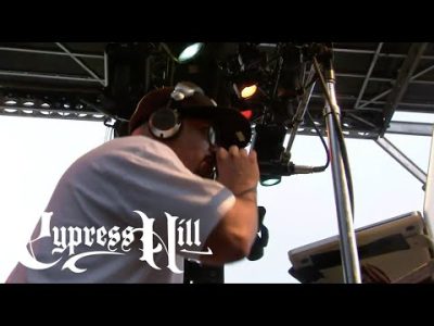 Cypress Hill – "Armada Latina" (Live at Lollapalooza 2010)