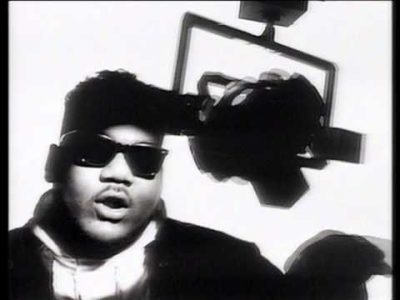 De La Soul –  Ring Ring Ring (Ha Ha Hey)