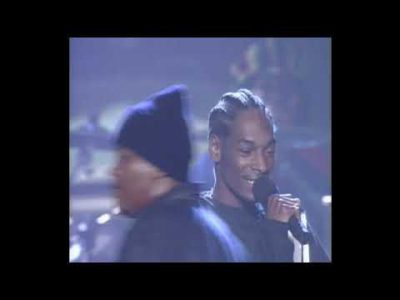 Dr. Dre & Snoop Dogg – Nuthin But A G Thang (1993 MTV Movie Awards)