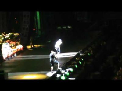 EMINEM LIVE SYDNEY 4TH DECEMBER 2011 CONCERT SUNDAY'S EVENT! PART 4 of 5