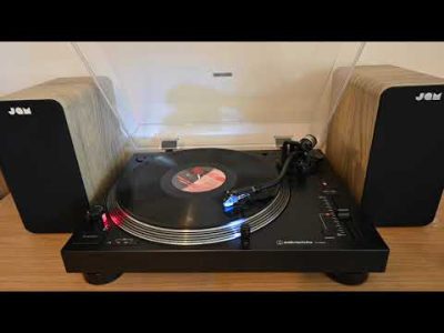 Eminem – Revival – Vinyl Record – Side 1- Audio-Technica AT-LP120XUSB