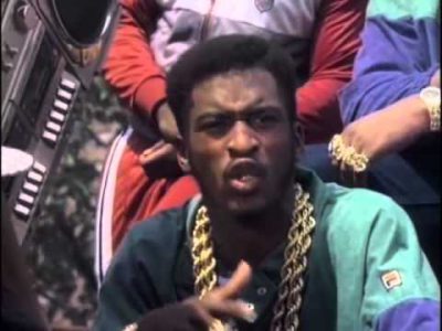 Flava Flav's "I Ain't No Joke" dance w/ Eric B. and Rakim