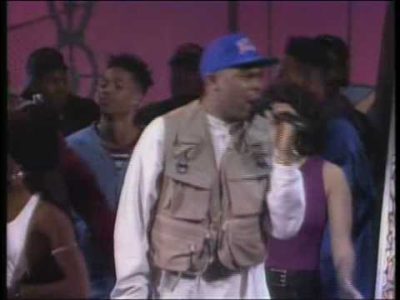 Pete Rock & CL Smooth – "Straighten It Out" (Live)