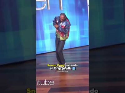 Snoop Dogg bailando el Crip Walk 🥶