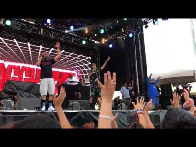 Snoop Dogg-'Hold Up' at Float Fest