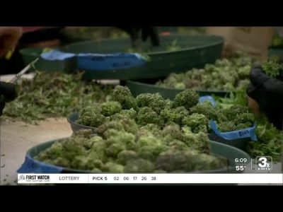 Snoop Dogg performs in the 402 on 4/20